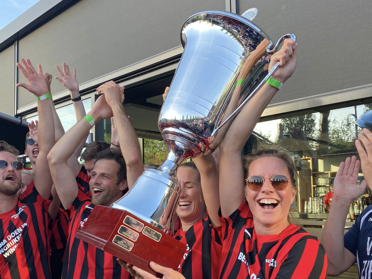 Value Zipper Cup 2022 naar Serviceplan/Mediaplus