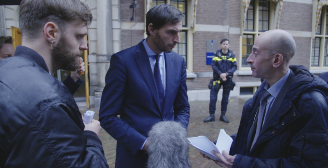 BOOS en NRC pakken samen ambassades aan