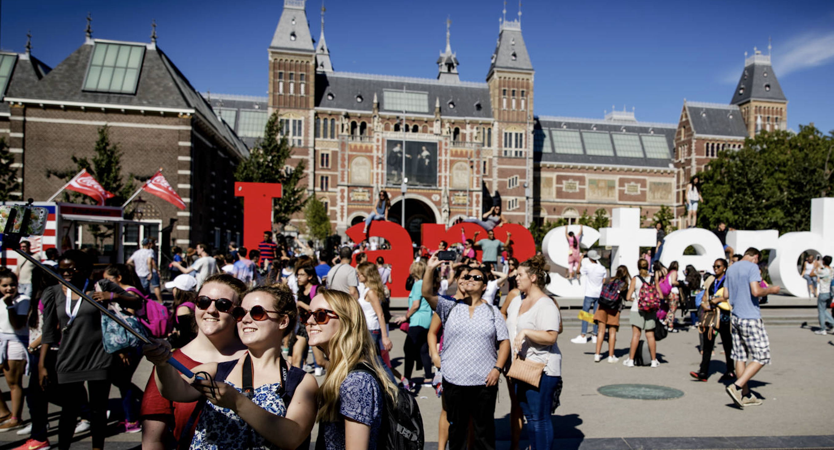 Amsterdam niet langer dé stad van Nederland