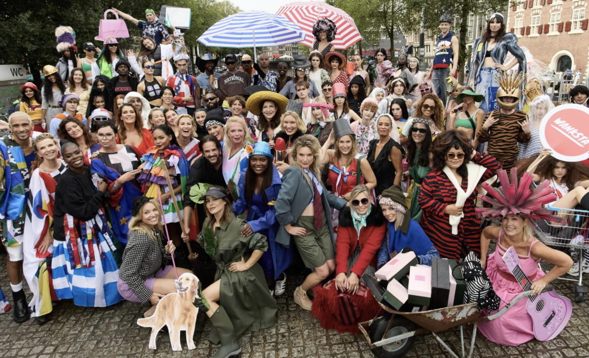 Met street fashion show tijdens Amsterdam Fashion Week lanceert LINDA.foundation de FASHION.foundation