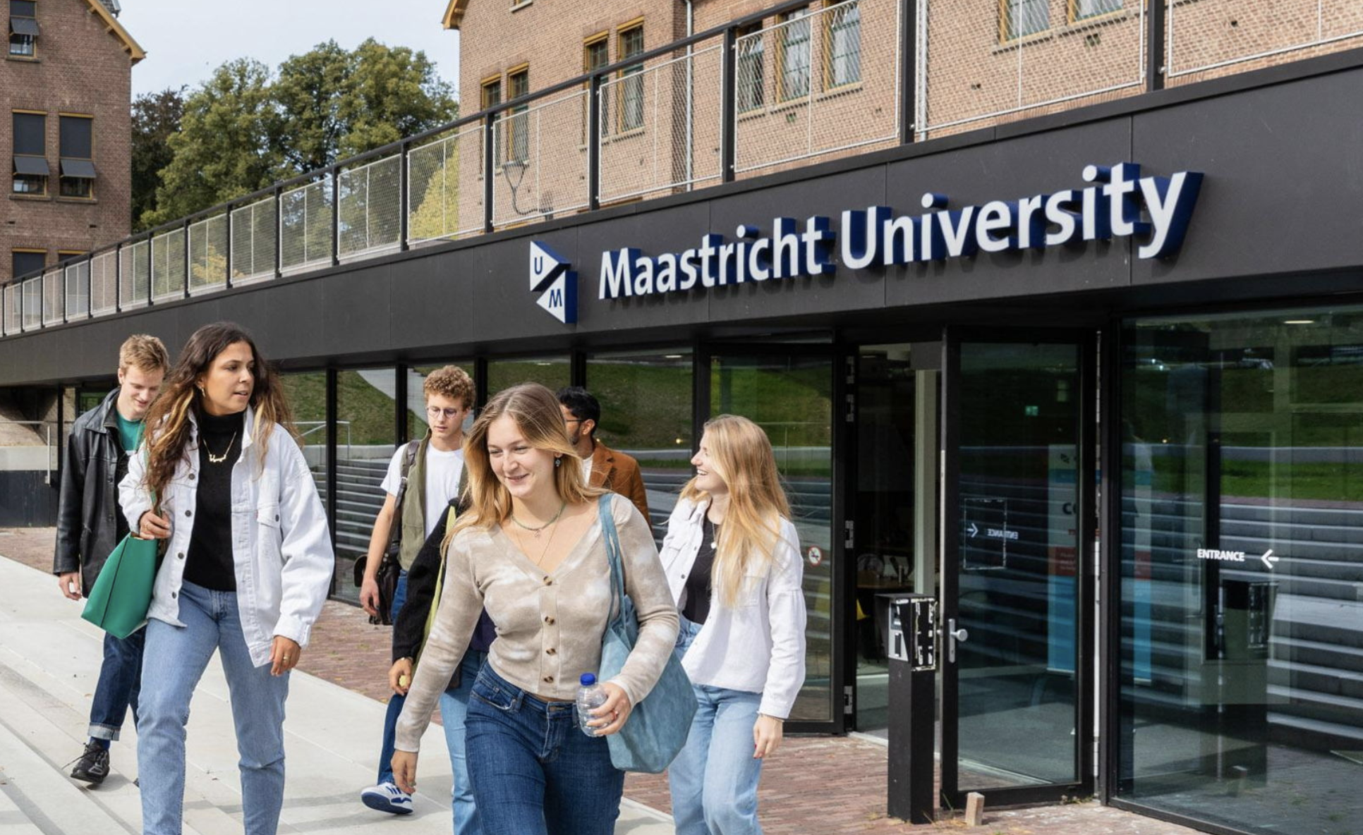 iO vernieuwt website Universiteit Maastricht