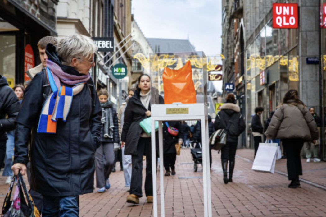 Plastic tas bijna verleden tijd door opkomst herbruikbaar alternatief