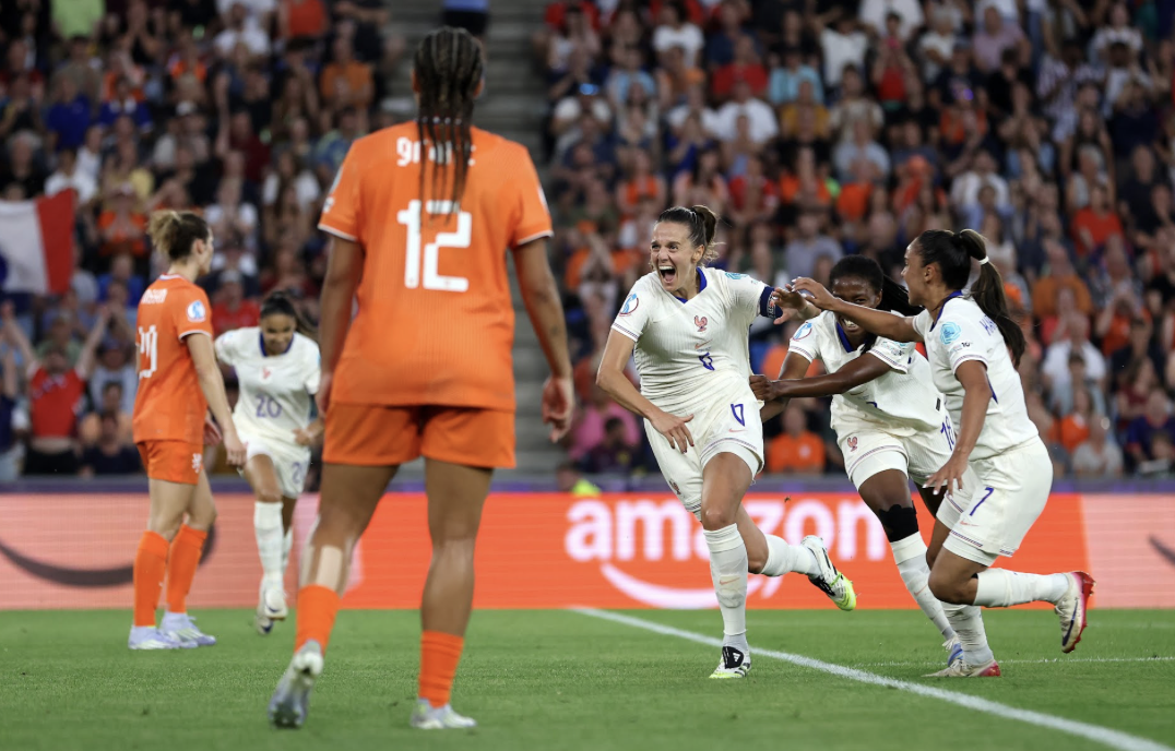 Amazon verlengt sponsorschap UEFA vrouwenvoetbal