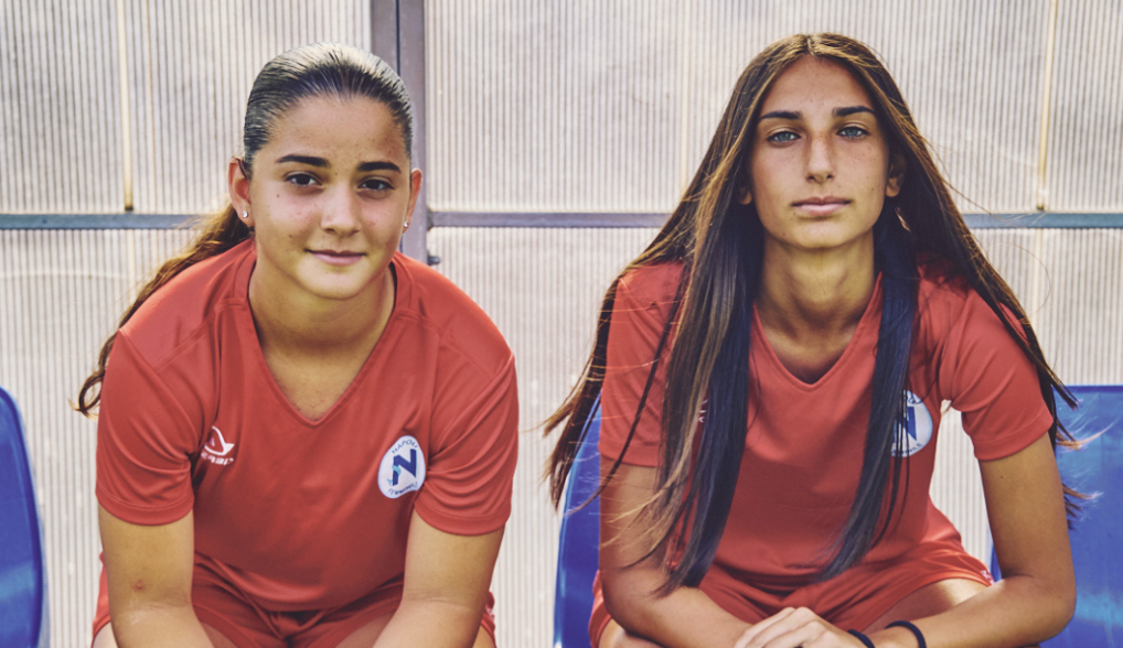 Nederlandse Branthlete zet vrouwenvoetbal in Napels op de kaart