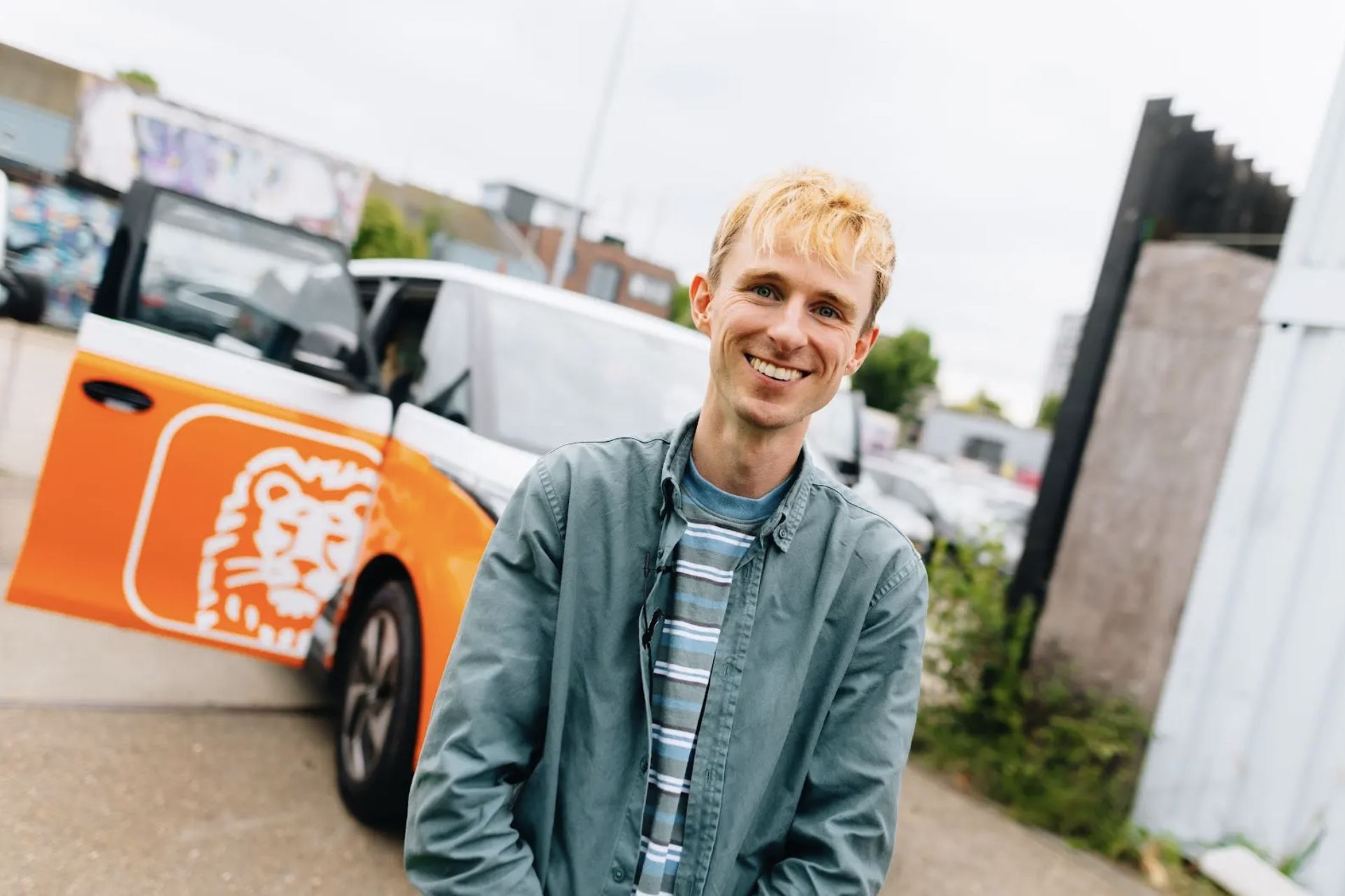 ING en We Agency toeren met spaartaxi voor open gesprekken over geld