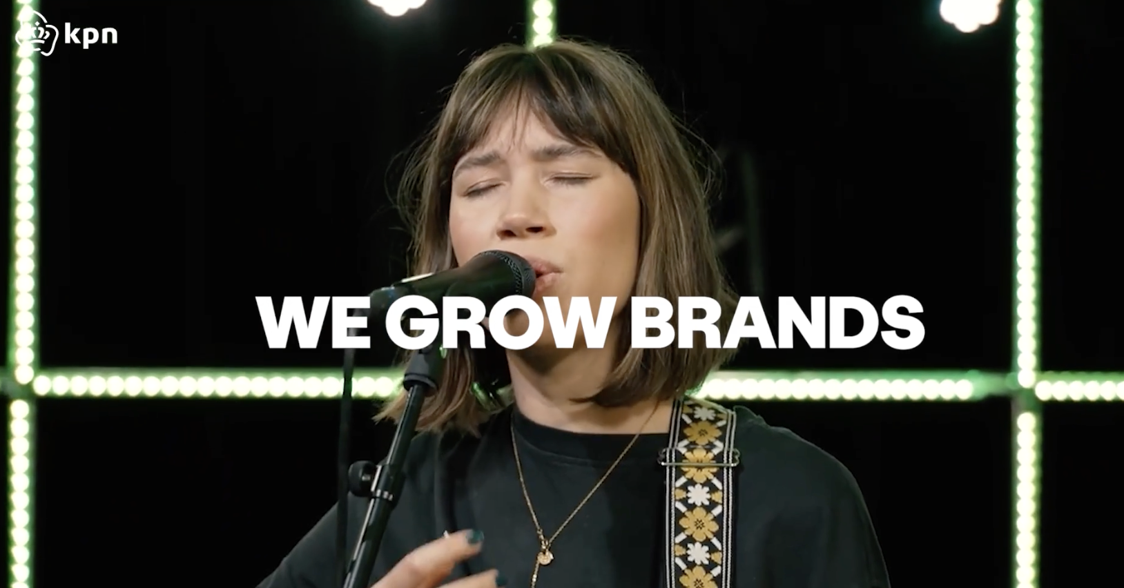 Dentsu Creative Amsterdam blaast twintig kaarsjes uit