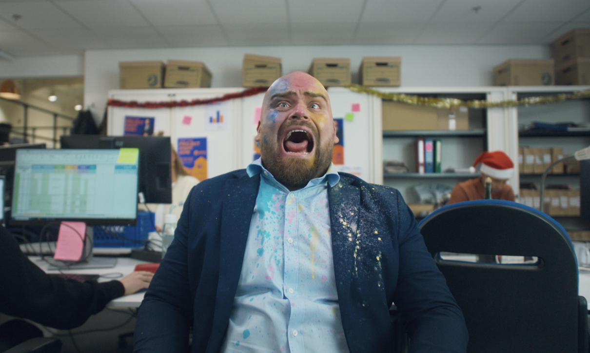 Makro lanceert eindejaarscampagne rondom 'eindejaarsgekte'