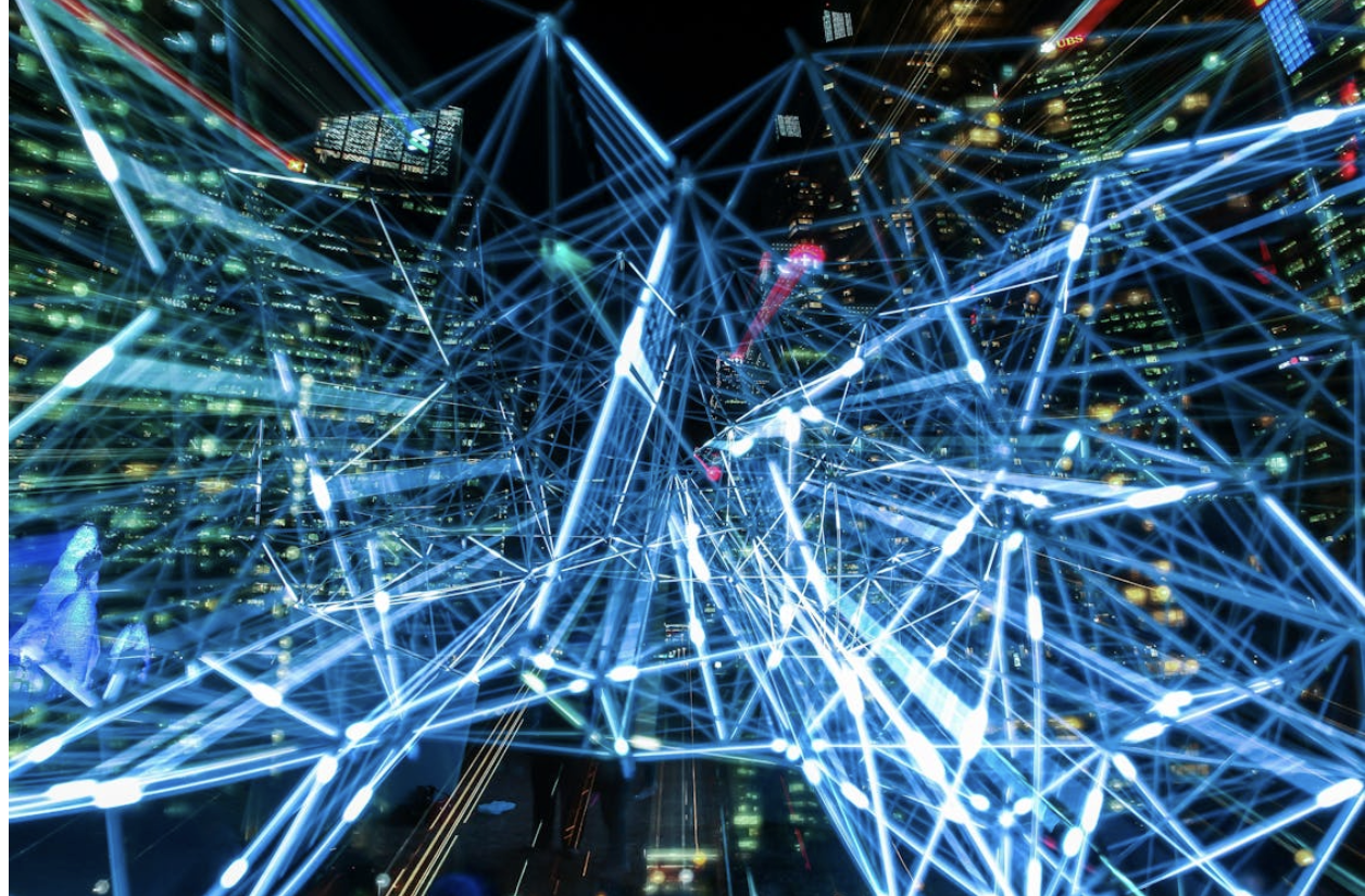 Nederlandse experts dringen aan op miljardenplan voor AI nu burgers ook overstappen op digitale vrijetijdsbesteding