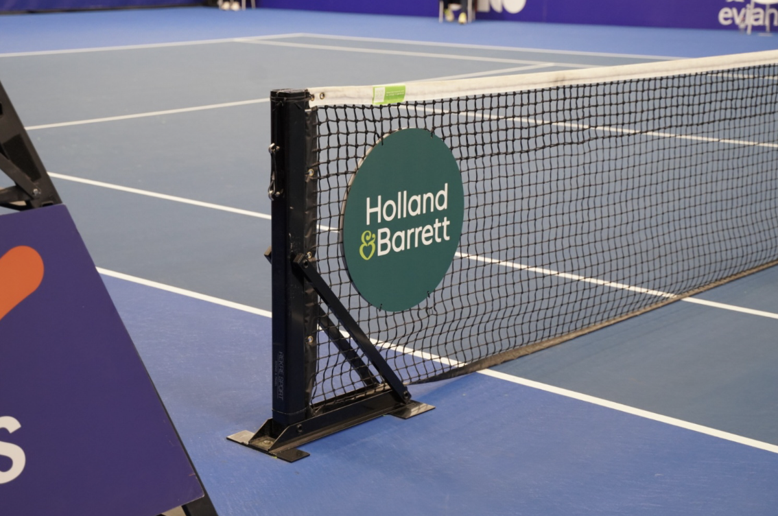 Holland & Barrett gezondheidspartner Nederlandse en Vlaamse tennisbond