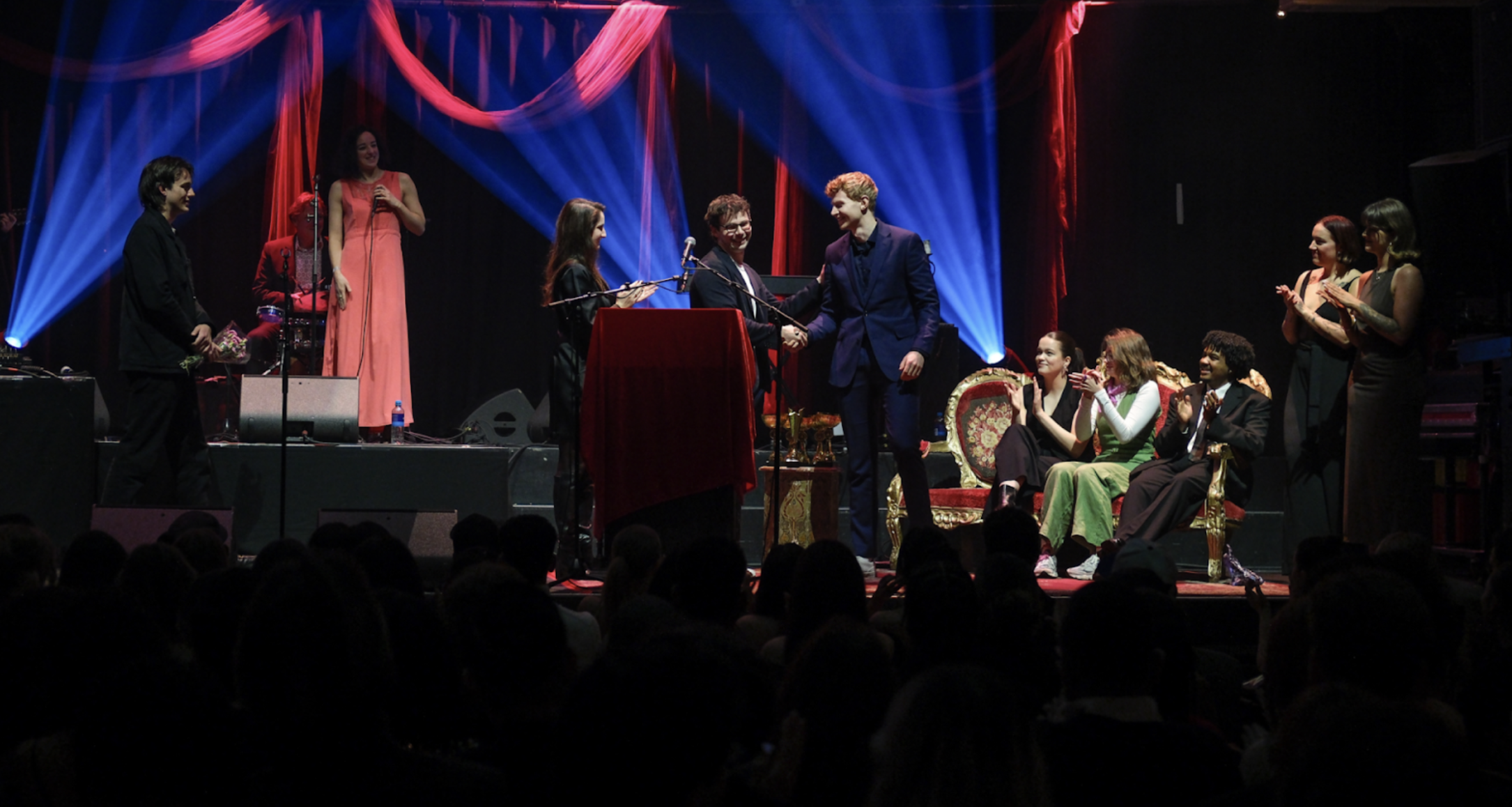 AWOL en YoungDogs slaan handen ineen voor Rising Star Award