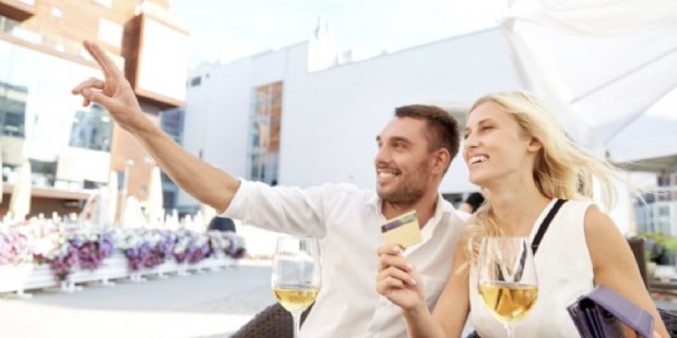 6 op de 10 Nederlanders warmt zich op voor vakantie door taal te leren